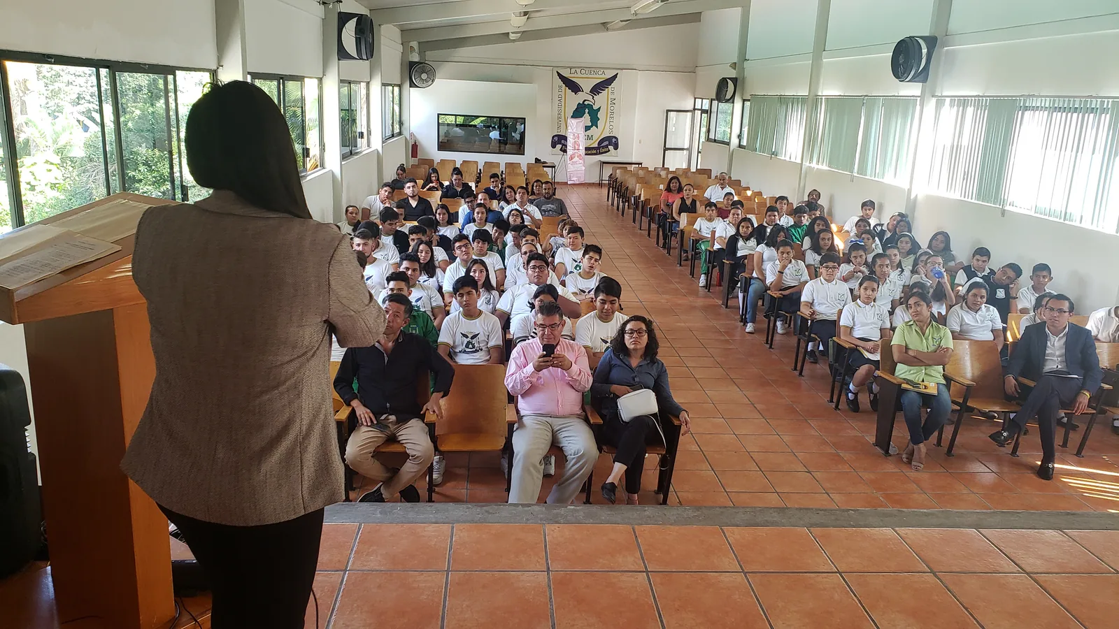 Pláticas, talleres, foros y conversatorios